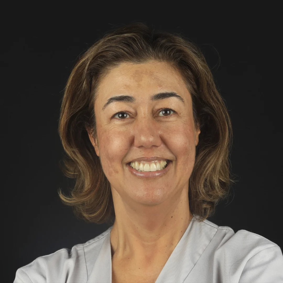 Retrato da Dra. Rita Queirós, higienista oral na equipa da LAclinic, clínica dentária em Aveiro.